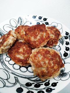 簡単に♪れんこんと鶏ひき肉つくね-レシピのメイン写真