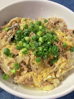 サバ缶の卵とじ丼-レシピのメイン写真