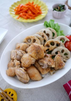 材料2つ！鶏ももと蓮根のにんにく醤油焼き-レシピのメイン写真
