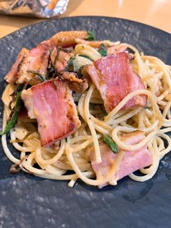 イカの塩辛でカルボナーラ風クリームパスタ-レシピのメイン写真