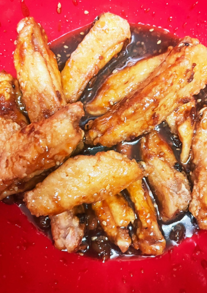 簡単・手羽先の焼肉タレ＋ご飯が勧む味噌で-レシピのメイン写真
