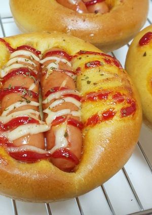 ソーセージパン！カレー生地-レシピのメイン写真