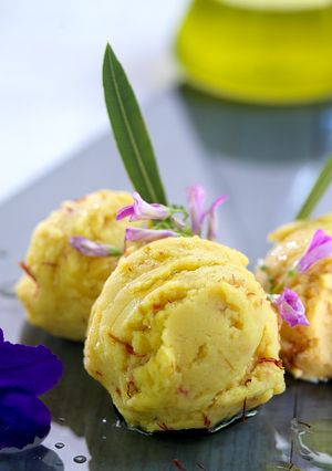 サフラン風味のアイス-レシピのメイン写真