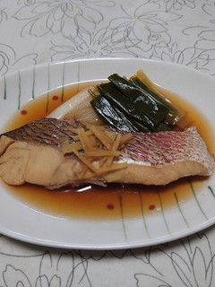 さっぱり甘さ控えめ 大人な真鯛の煮付け-レシピのメイン写真
