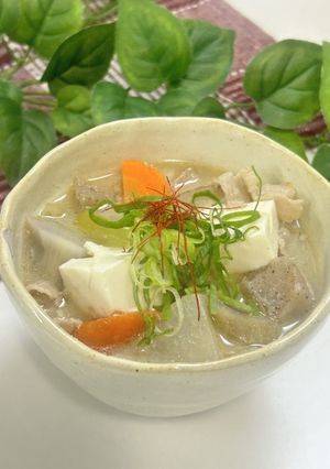あの濃厚な旨味が🍜🤗具沢山豚汁✨🚀-レシピのメイン写真