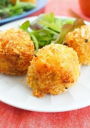 デリ風♪もちっと餅入りかぼちゃコロッケ-レシピのメイン写真