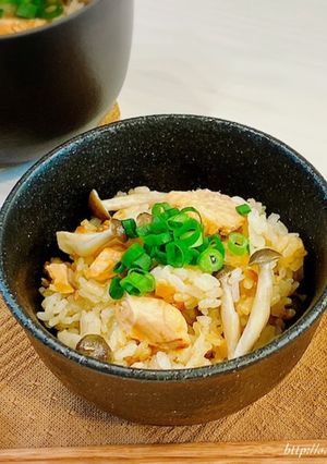 バター香る♡鮭ときのこの炊き込みごはん-レシピのメイン写真
