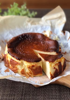 バスク風チーズケーキ-レシピのメイン写真