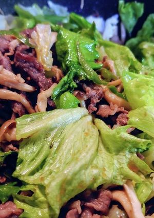 速攻☆満足おかず☆　　牛肉レタス炒め-レシピのメイン写真