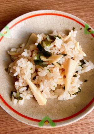 春香る♪筍とわかめの炊き込みご飯-レシピのメイン写真