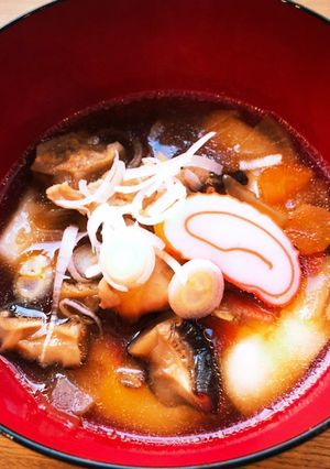 鶏とごぼうのだしたっぷり！富山のお雑煮-レシピのメイン写真