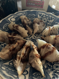 牛挽肉と林檎を使った洋風餃子-レシピのメイン写真