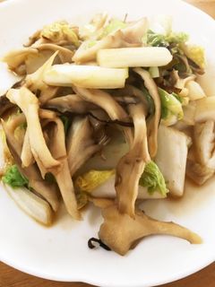 白菜と舞茸の焼き肉のタレ炒め-レシピのメイン写真