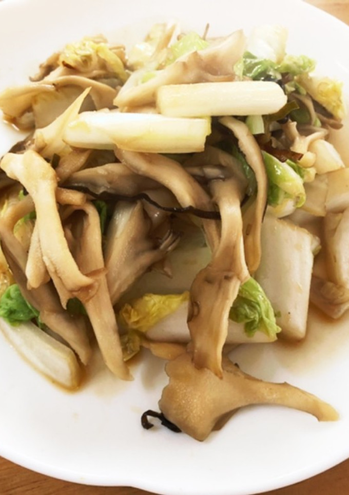 白菜と舞茸の焼き肉のタレ炒め-レシピのメイン写真