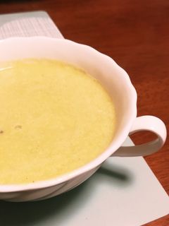 セロリの葉でポタージュスープ-レシピのメイン写真