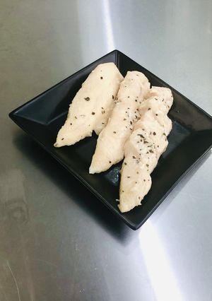 バジル塩麹で簡単ささみのサラダチキン-レシピのメイン写真