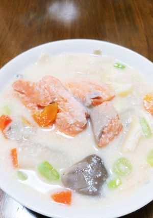 暖まる!具だくさん!☆鮭のかす汁☆-レシピのメイン写真