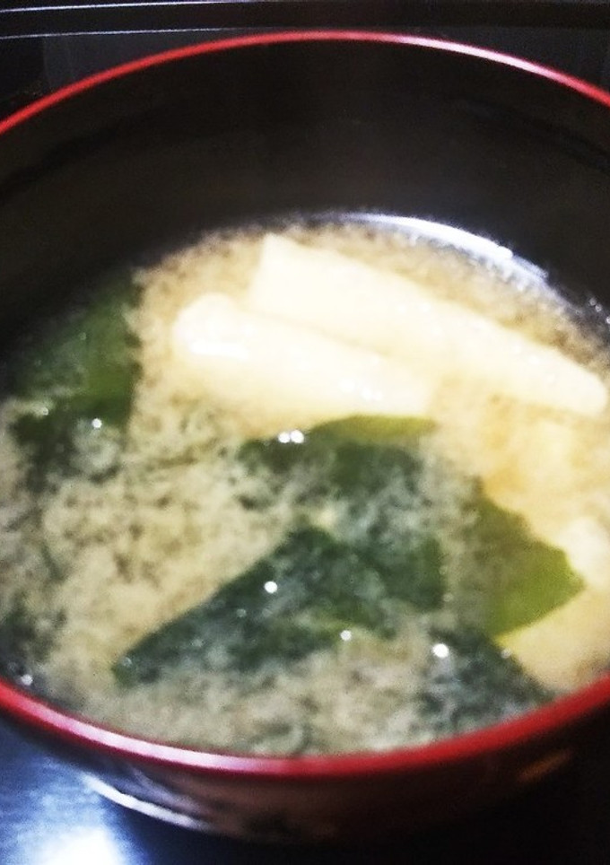 即席？簡単～ワカメと油揚げの味噌汁-レシピのメイン写真