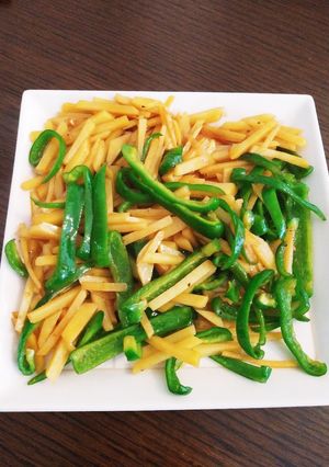 じゃがいもとピーマンのオイスター炒め-レシピのメイン写真