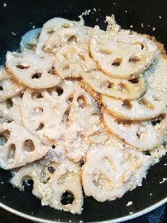 蓮根のたらこバター醤油炒め-レシピのメイン写真