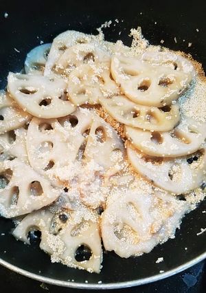 蓮根のたらこバター醤油炒め-レシピのメイン写真