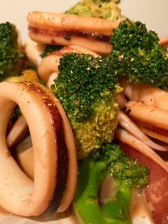 イカとブロッコリーのガリバタ醤油炒め-レシピのメイン写真