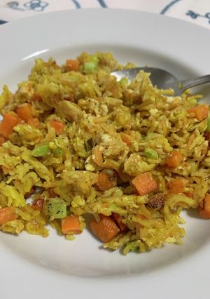 余ったターメリックライスで♪カレー炒飯-レシピのメイン写真
