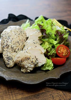 サラダチキン・粗挽き黒胡椒味。-レシピのメイン写真