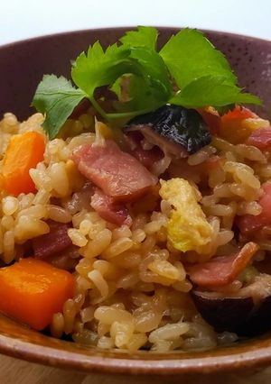 ジローのハムで中華おこわ風炊き込みご飯！-レシピのメイン写真