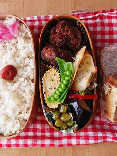 お弁当★チーズ煮込みハンバーグ★赤ワイン-レシピのメイン写真