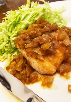 魚にも肉にも！ウイスキーオニオンソース！-レシピのメイン写真
