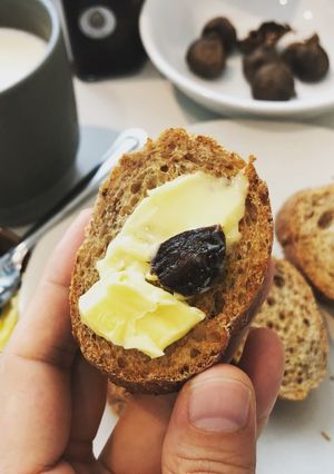 黒にんにくバタートースト！朝食にピッタリ-レシピのメイン写真