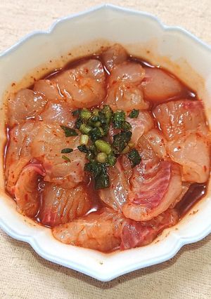 メジナの刺身のヤンニョム和え-レシピのメイン写真