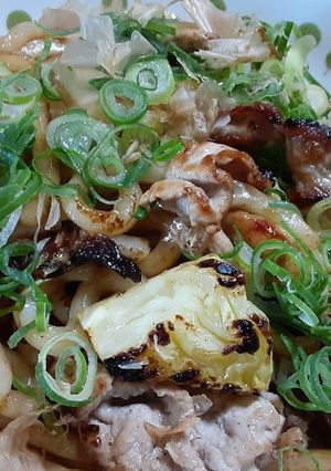 シンプル過ぎる焼きうどん-レシピのメイン写真