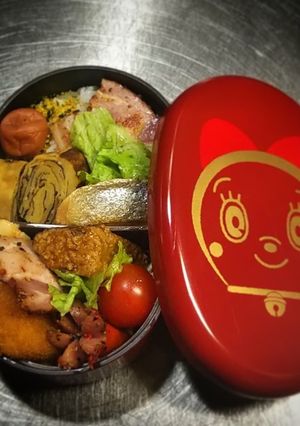 ノアちゃんの焼鮭とベーコン弁当(^^)-レシピのメイン写真