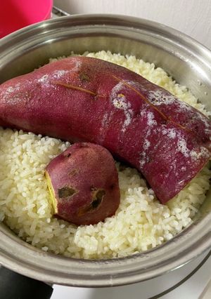 丸ごと! 簡単 さつまいもごはん-レシピのメイン写真