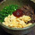 簡単★絶品★牛コマで三色丼★三色丼はこれ