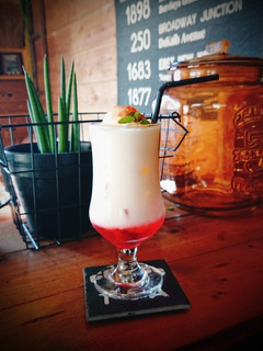 おうちカフェ☆いちごフロート-レシピのメイン写真