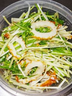 水菜と竹輪のごま和えサラダ-レシピのメイン写真