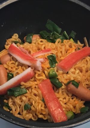 カニカマ、ウィンナー入りブルダック炒め麺-レシピのメイン写真