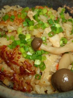 シンプル美味しいきのこの炊き込みごはん-レシピのメイン写真