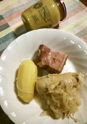 スイス人直伝！鍋ひとつだけシュークルート-レシピのメイン写真