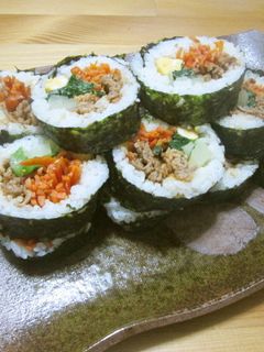 レタスの食感が◎ レタスナムル入りキンパ-レシピのメイン写真