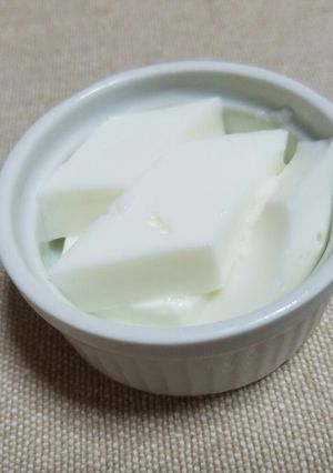 ミルクプリンの様な牛乳寒天(杏仁豆腐風)-レシピのメイン写真