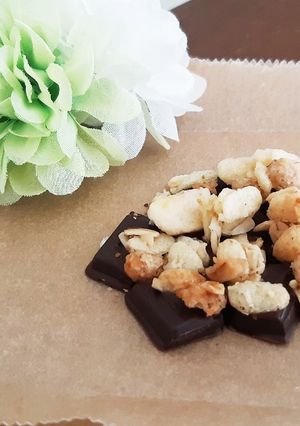 オープンクランチチョコ-レシピのメイン写真