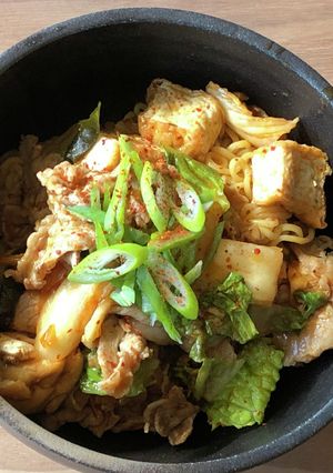 【味噌汁再利用】汁なし豚キムチ麺-レシピのメイン写真