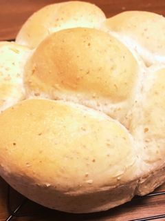 お花のパン-レシピのメイン写真