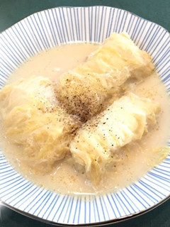 バターでコウうま♪豆乳スープでロール白菜-レシピのメイン写真