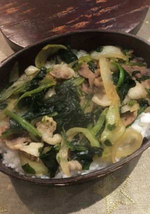 ほうれん草豚バラ丼-レシピのメイン写真