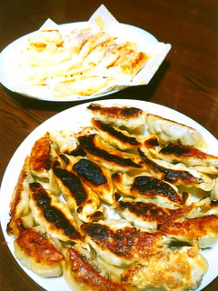 畑でとれた野菜を使ったぎょうざ-レシピのメイン写真